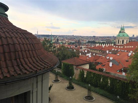 Plečnikovy úpravy Jižních zahrad Pražského hradu
