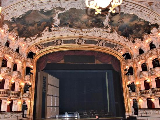 Státní opera Praha – komentovaná prohlídka – 9. 2. 2023