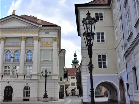 MYSLIVEČEK a MOZART: dva hudební velikáni v Praze